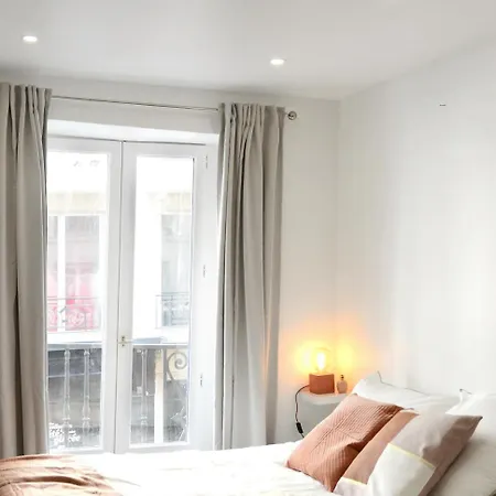Apartment Paris-place Des Vosges I